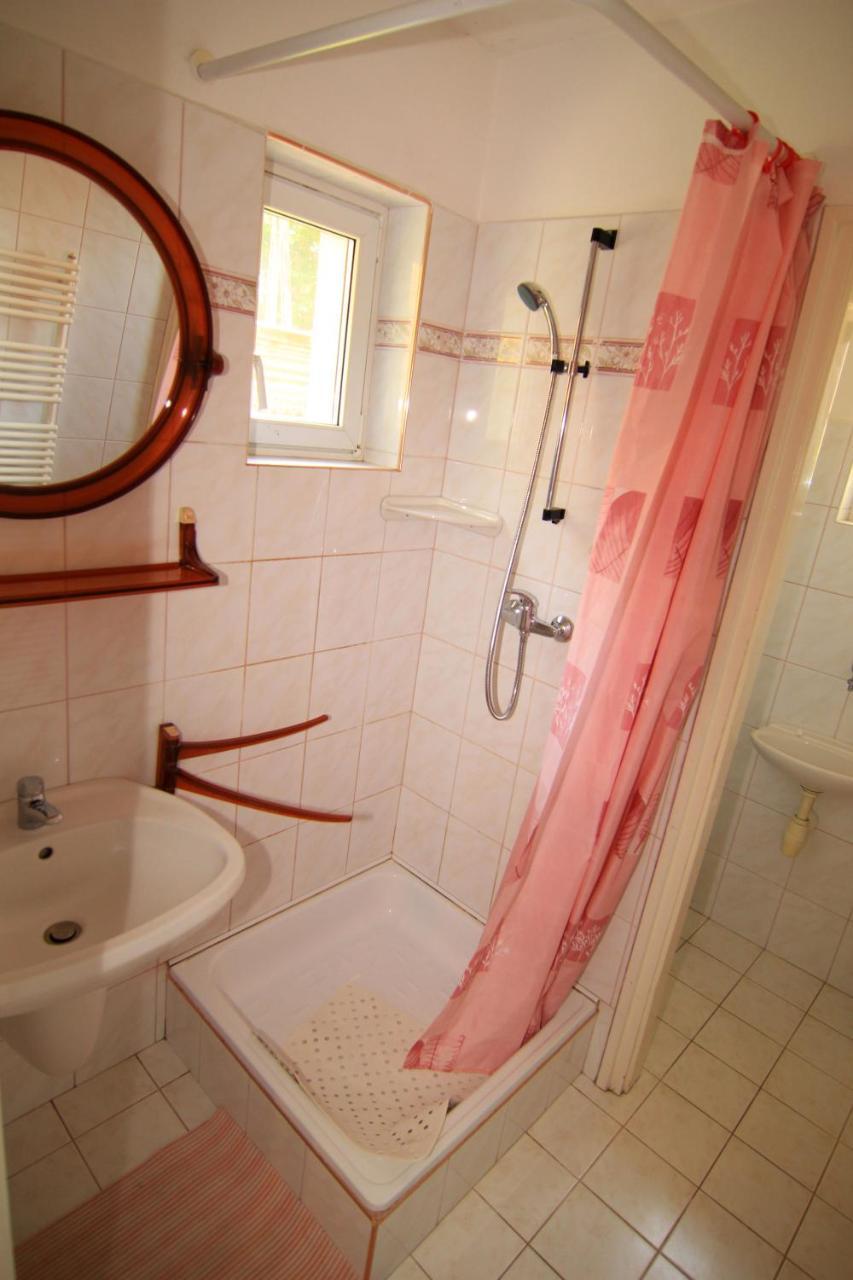 Margareta Apartmanhaz Apartment Balatonboglar Exterior photo